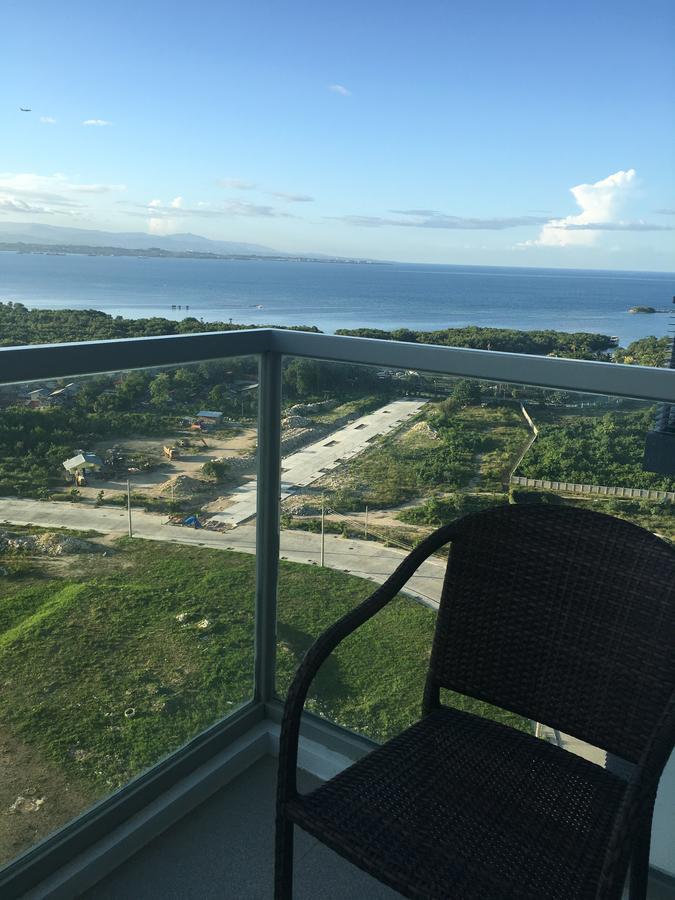 Mactan Newtown Seaview At One Pacific Residence Lapu-Lapu City Exterior photo